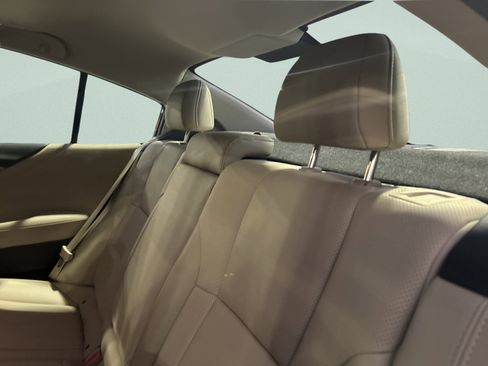 Used 2022 Subaru Legacy Limited image 15