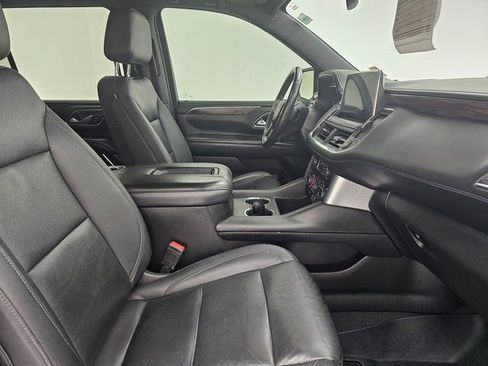 Used 2022 Chevrolet Tahoe LT w/ LT Signature Package image 24