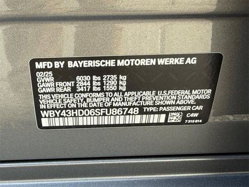 Used 2025 BMW i4 xDrive40i w/ Premium Package image 22