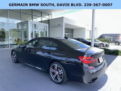 Used 2019 BMW 740i w/ Executive Package image 8