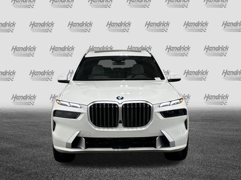 New 2027 BMW X7 xDrive40i w/ Executive Package AWD/4WD image 2
