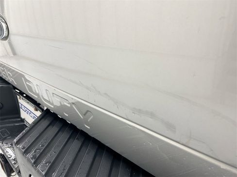 Used 2011 Ford F250 XLT w/ XLT Interior Pkg image 30