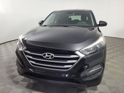 Used 2017 Hyundai Tucson SE w/ Cargo Package FWD image 15