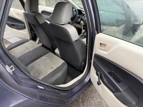 Used 2013 Ford Fiesta S w/ Convenience Pkg image 12