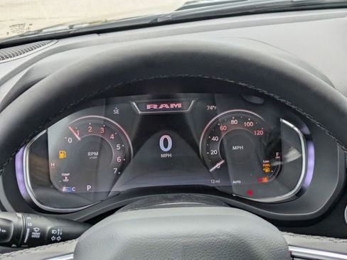 New 2026 RAM 1500 4x4 Crew Cab image 19