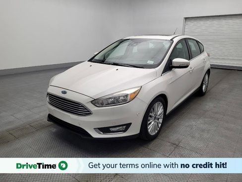 Used 2018 Ford Focus Titanium w/ Titanium Technology Package image 1