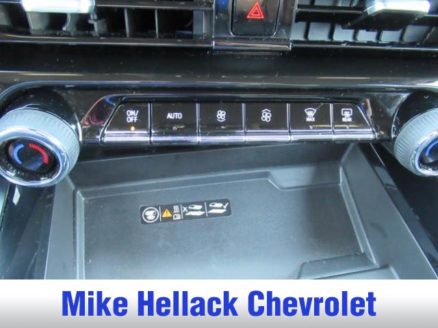 Used 2026 Chevrolet Tahoe Premier AWD/4WD image 27