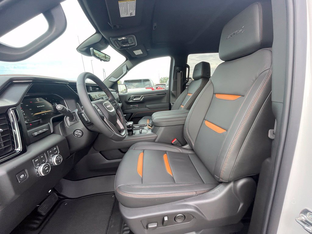 New 2026 GMC Sierra 1500 AT4 w/ AT4 Premium Package AWD/4WD image 11