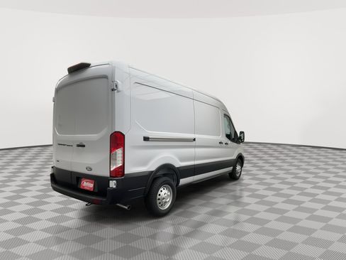 New 2026 Ford Transit 350 148 Medium Roof AWD image 32