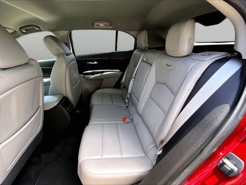 Used 2023 Cadillac XT4 Luxury FWD image 21