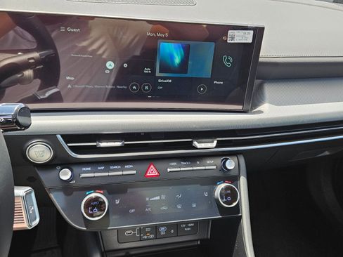 New 2025 Hyundai Sonata SEL FWD image 17