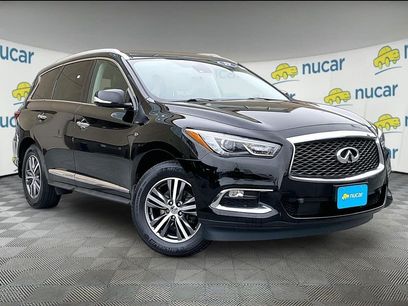 Used 2019 INFINITI QX60 Luxe w/ Essential Package
