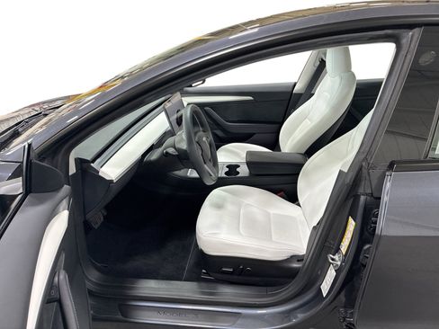 Certified 2023 Tesla Model 3 Long Range AWD/4WD image 9