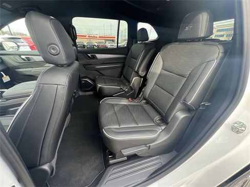 New 2026 Buick Enclave Sport Touring image 14