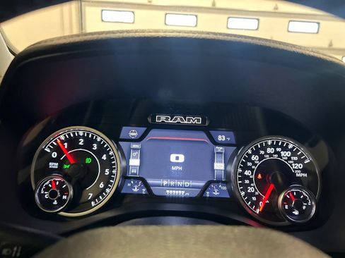 Used 2022 RAM 1500 Laramie AWD/4WD image 23