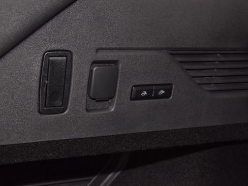 New 2026 Lincoln Nautilus Reserve AWD/4WD image 47