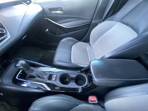 Used 2019 Toyota Corolla XSE FWD image 20