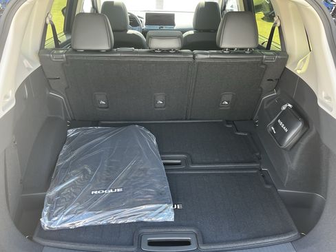 New 2026 Nissan Rogue Platinum AWD/4WD image 15
