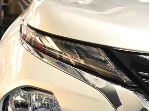 Used 2024 Mitsubishi Outlander SE AWD/4WD image 4