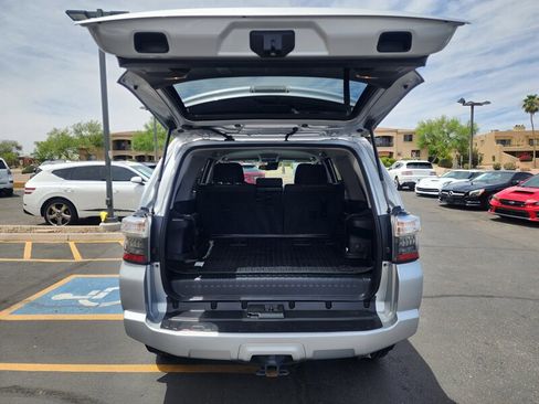 Used 2021 Toyota 4Runner SR5 RWD image 12