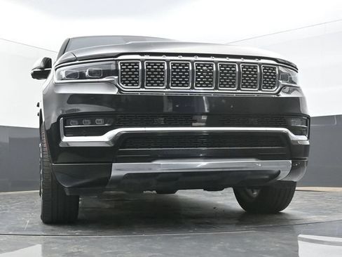 Used 2023 Jeep Grand Wagoneer Series II AWD/4WD image 42