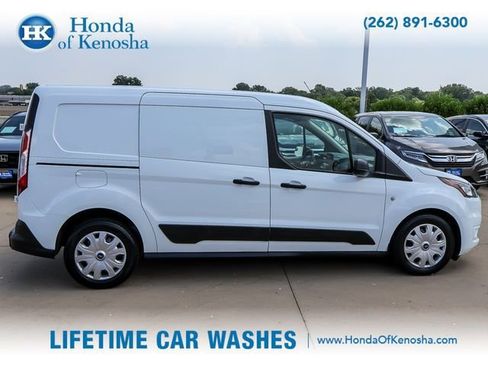 Used 2021 Ford Transit Connect XLT FWD image 6