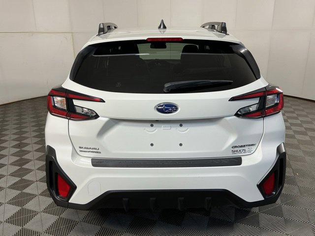 Used 2024 Subaru Crosstrek 2.0i Premium AWD/4WD image 8