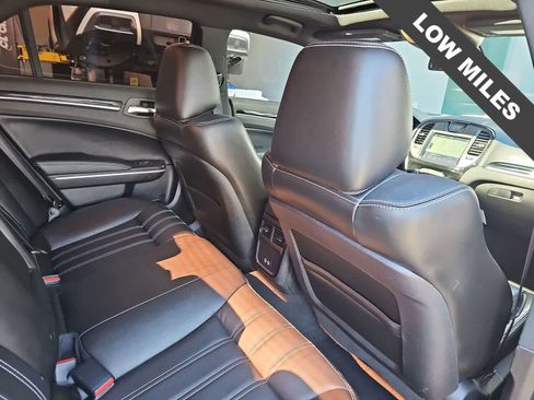 Used 2022 Chrysler 300 S RWD image 16