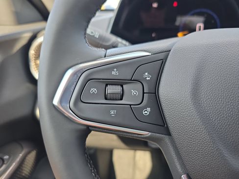 New 2026 Chevrolet Trax ACTIV w/ Driver Confidence Package FWD image 19