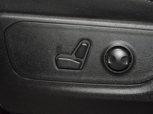 Used 2025 RAM 1500 Big Horn AWD/4WD image 29
