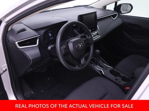 Certified 2024 Toyota Corolla LE w/ LE Convenience Package FWD image 3