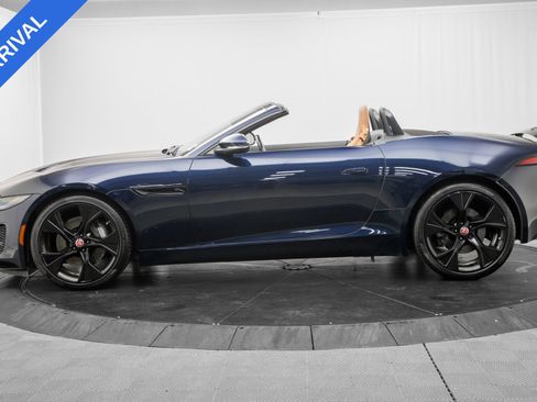 Used 2021 Jaguar F-TYPE Convertible RWD image 4