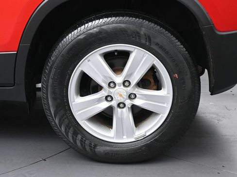 Used 2016 Chevrolet Trax LT AWD/4WD image 28