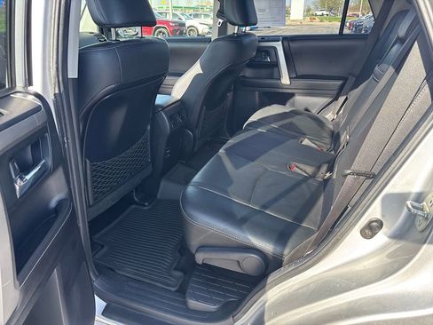 Used 2016 Toyota 4Runner Limited AWD/4WD image 26
