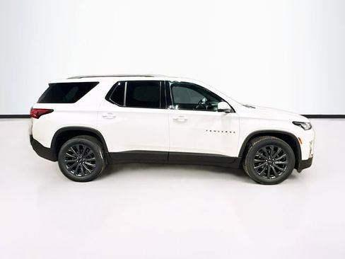 Used 2023 Chevrolet Traverse RS w/ LPO, Floor Liner Package AWD/4WD image 8