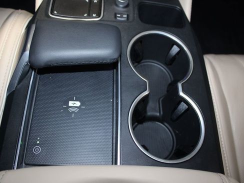 Used 2023 Acura MDX SH-AWD w/ Advance Package image 39