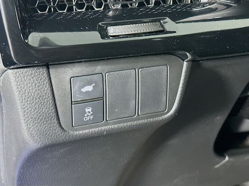 Used 2024 Honda CR-V EX-L image 17