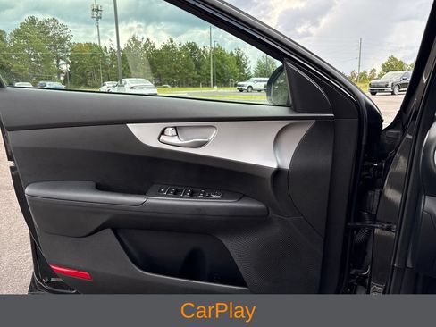 Used 2024 Kia Forte LXS FWD image 3