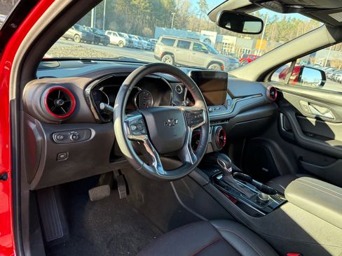 Used 2023 Chevrolet Blazer RS w/ Enhanced Convenience Package image 15