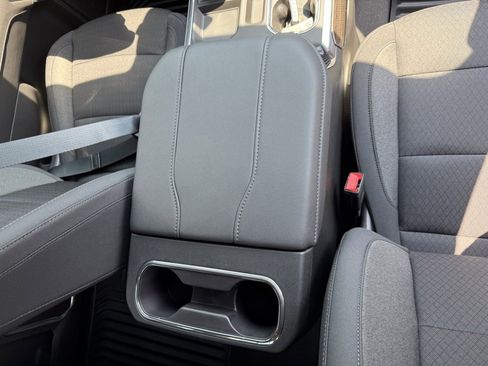 New 2026 Chevrolet Silverado 1500 LT w/ Z71 Off-Road Package image 52