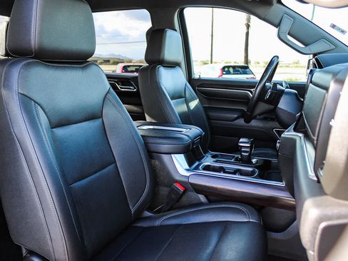 Used 2022 GMC Sierra 1500 SLT w/ SLT Premium Package image 15