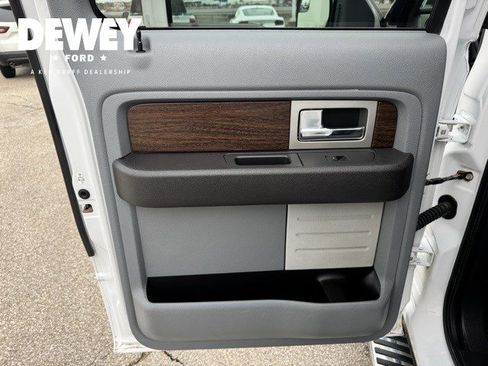 Used 2014 Ford F150 Lariat image 24