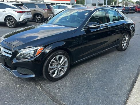 Used 2015 Mercedes-Benz C 300 4MATIC Sedan image 7