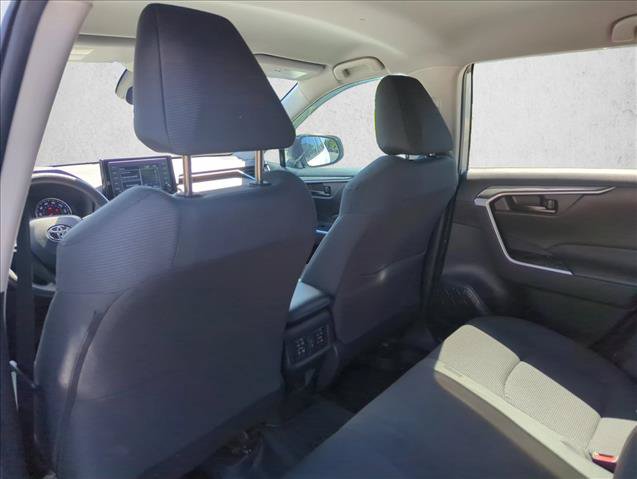 Used 2022 Toyota RAV4 LE FWD image 22