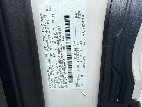 Used 2025 Ford Transit 250 Low Roof w/ Exterior Upgrade Package RWD image 8