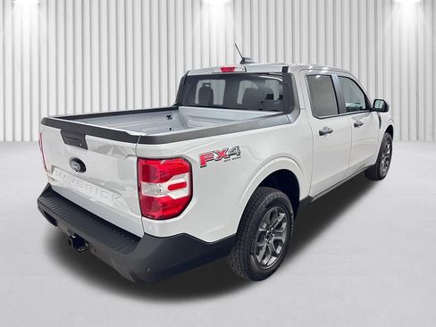 New 2025 Ford Maverick XLT w/ XLT Luxury Package image 5