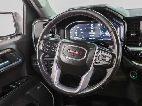 Used 2022 GMC Sierra 1500 Elevation w/ Elevation Premium Package image 13