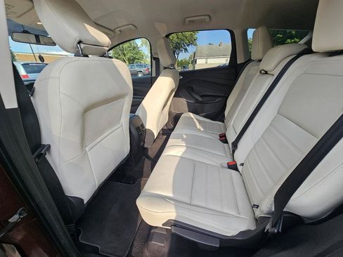 Used 2018 Ford Escape SEL w/ SEL Sport Appearance Package FWD image 21