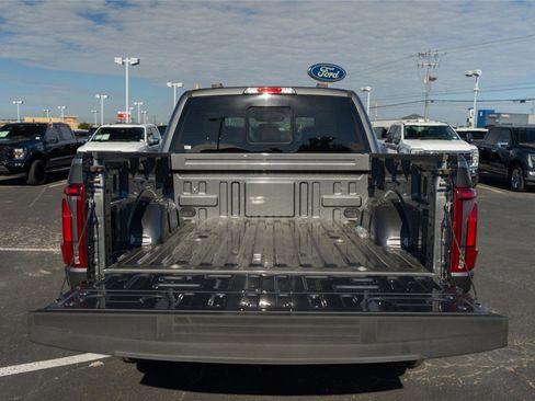 Used 2025 Ford F150 Lariat w/ Equipment Group 501A Mid image 26