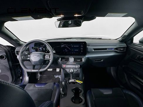 Used 2025 Ford Mustang Dark Horse image 12